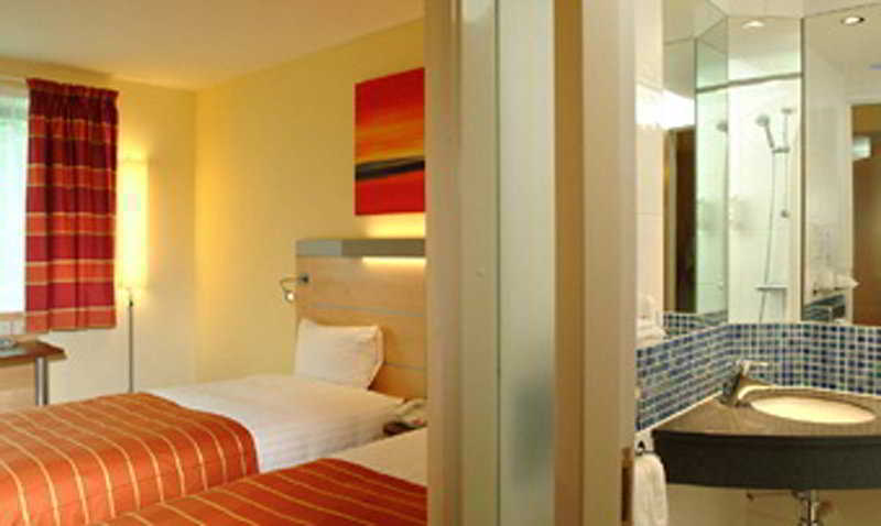 Holiday Inn Express Doncaster By Ihg Phòng bức ảnh